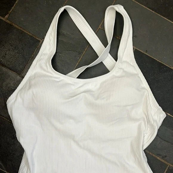 Andie swim The Tulum One Piece ribbed white one piece bathing suit - Picture 5 of 6